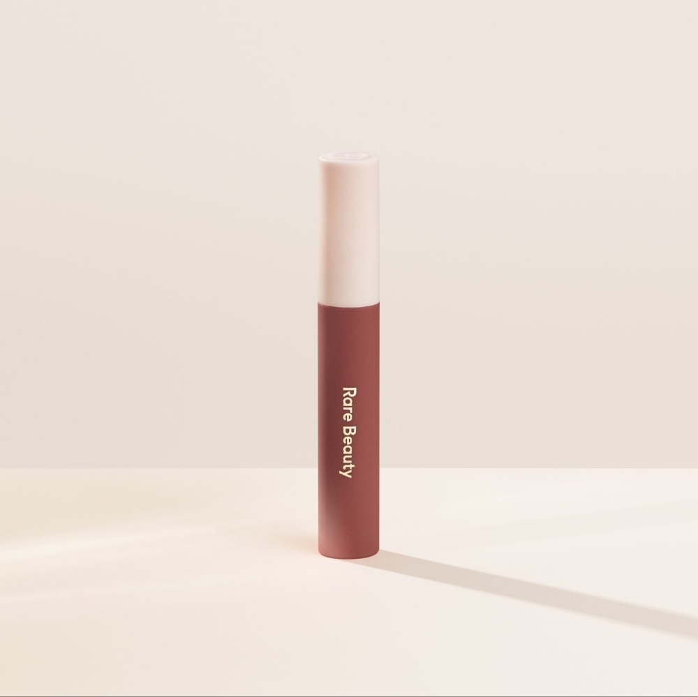 Rare Beauty Soufflé Matte Lip Cream -Fearless